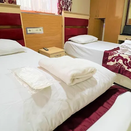 City Center Viva Hotell 2*